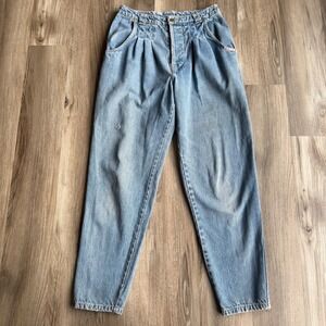 Vintage 80s Pleated High Waist Tapered Leg‎ Light Wash Denim Jeans Size 11/12